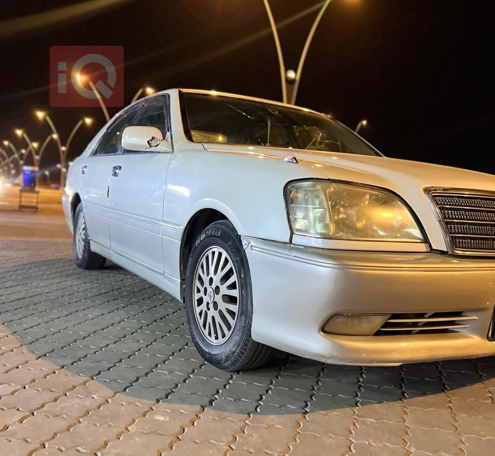 تويوتا كراون